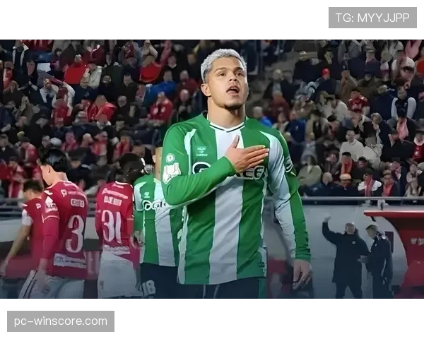 西班牙人门将德米特罗维奇多次神扑零封贝蒂斯